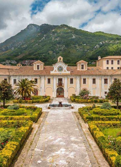 Mercogliano e l'Abbazia di Loreto tra arte barocca e i piedi del Partenio