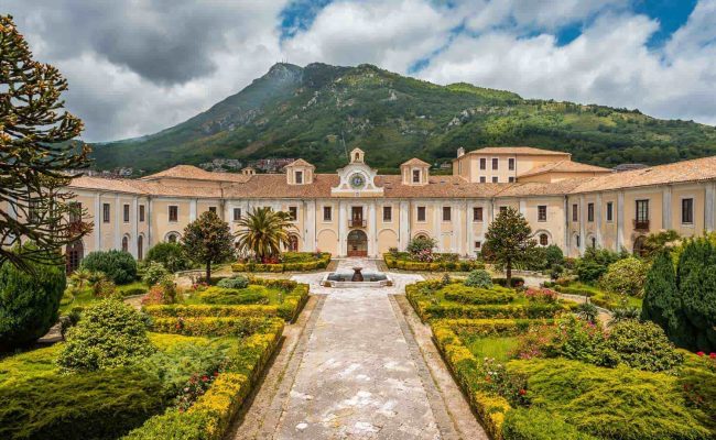 Mercogliano e l'Abbazia di Loreto tra arte barocca e i piedi del Partenio